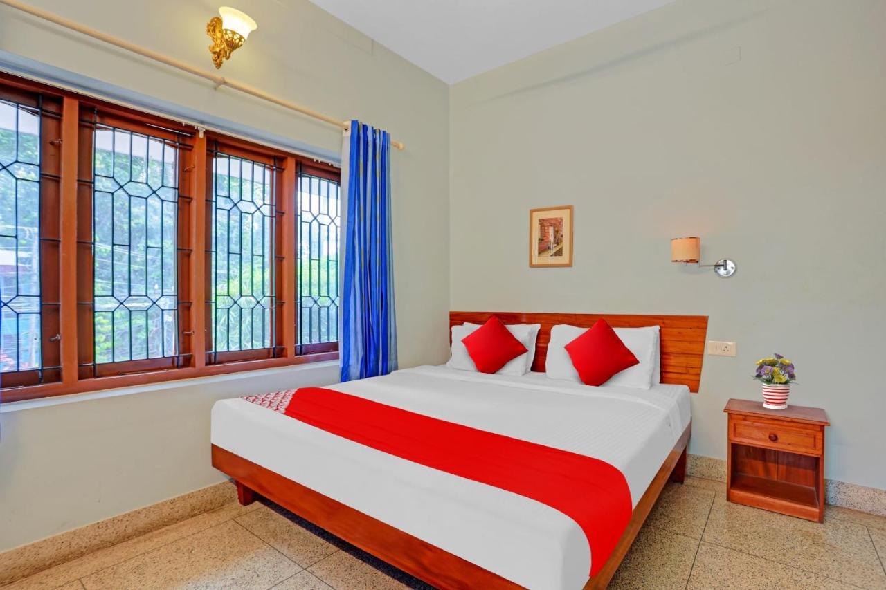Flagship Hotel Adara Residency Thiruvananthapuram Eksteriør bilde