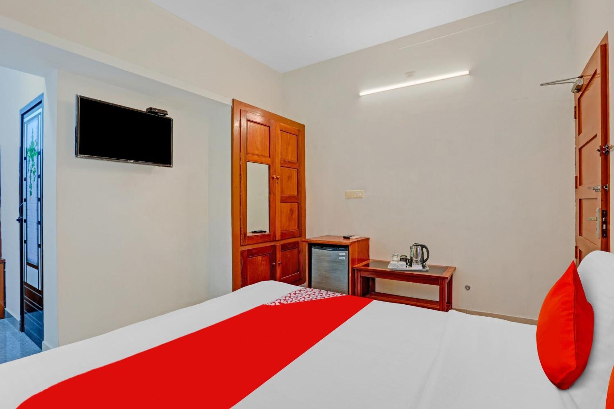 Flagship Hotel Adara Residency Thiruvananthapuram Eksteriør bilde